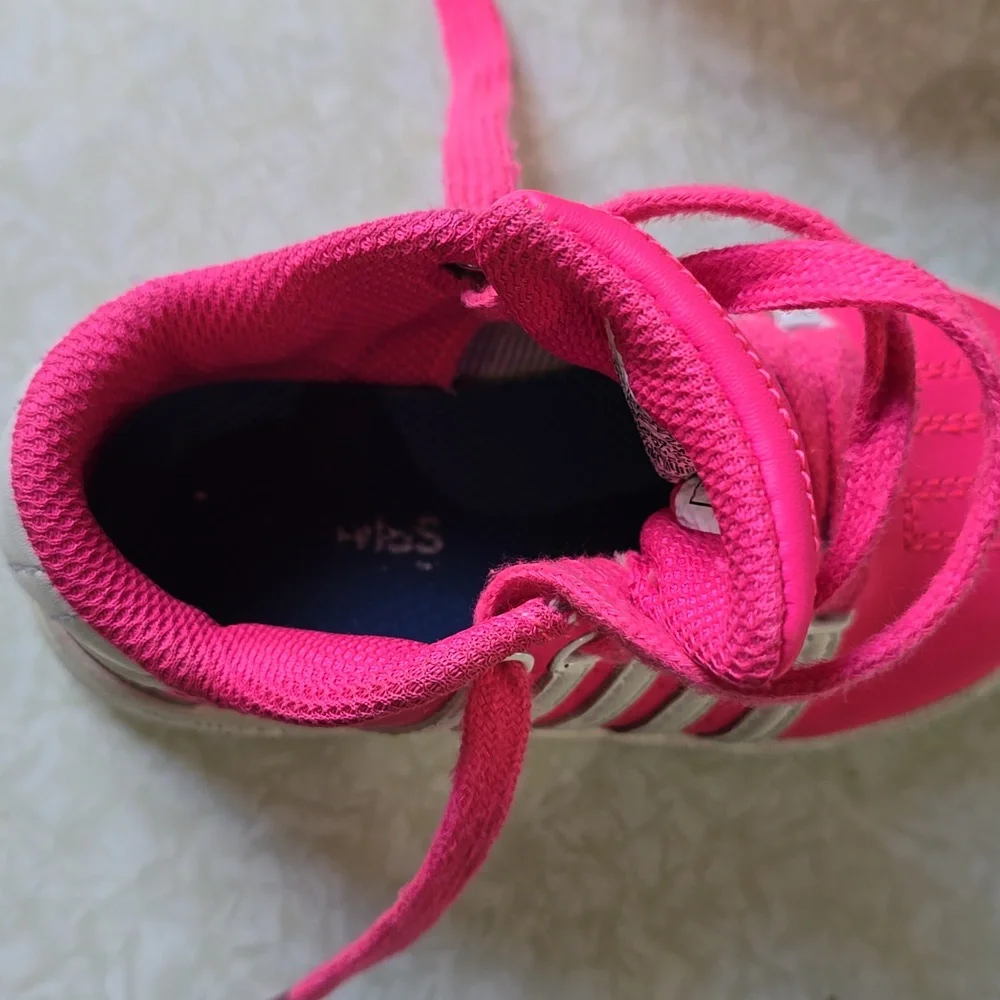 K-Swiss Classic Low‎ Sneakers, Sz 6